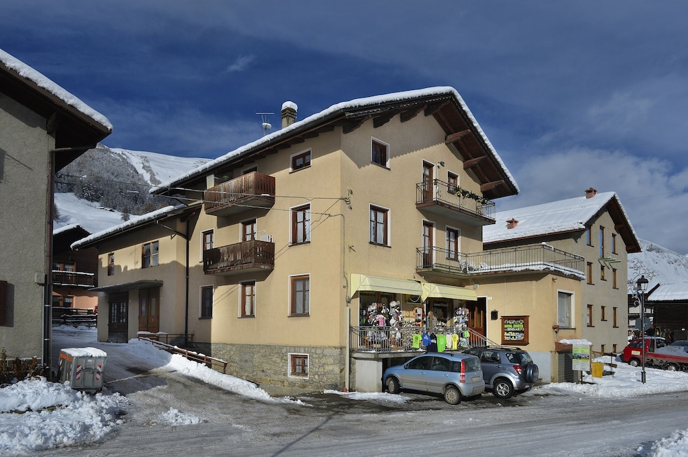 Photo 48
