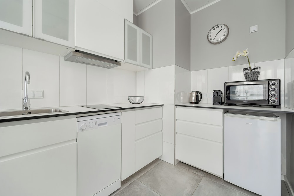 Luxury Apartment by Renters Prestige