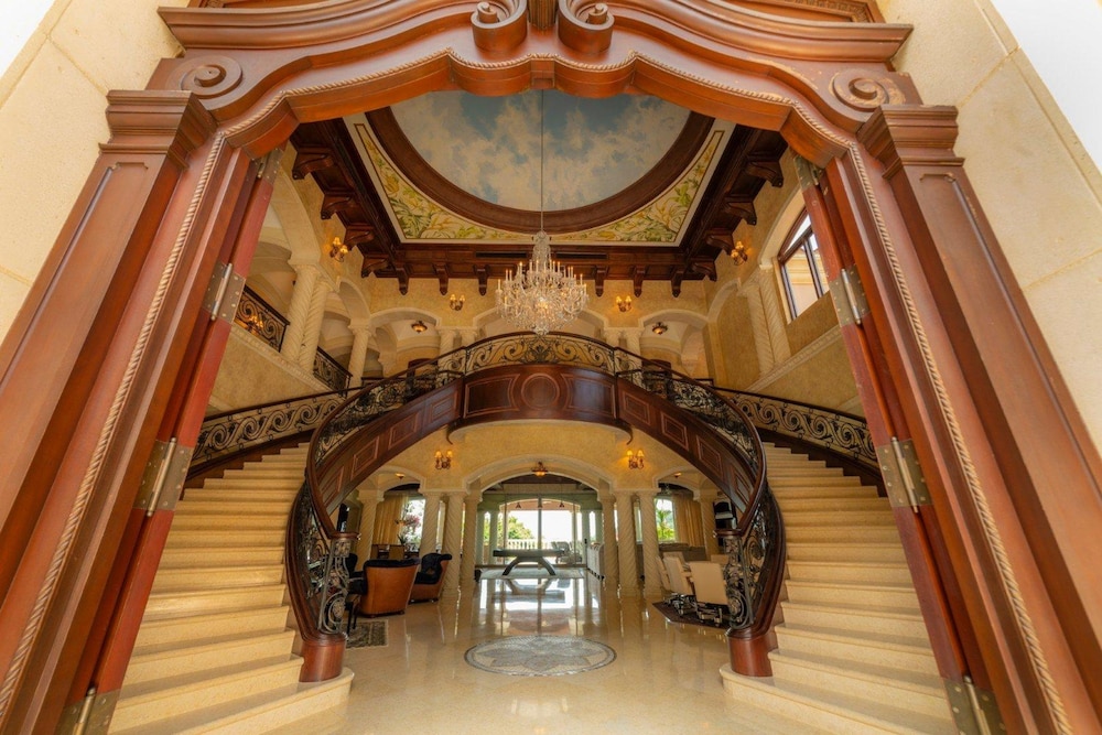 - Casa Garmus - 10 bdr Ocean View