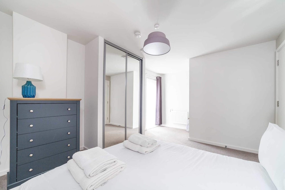Cosy East London Retreat view 4