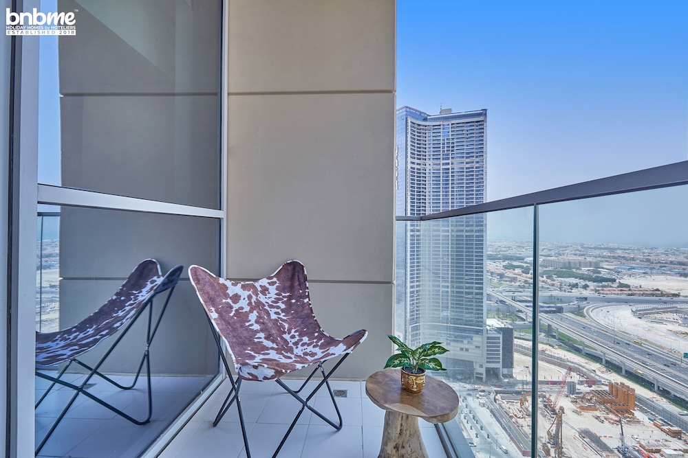2B-Amna Tower-3504 by bnbme homes