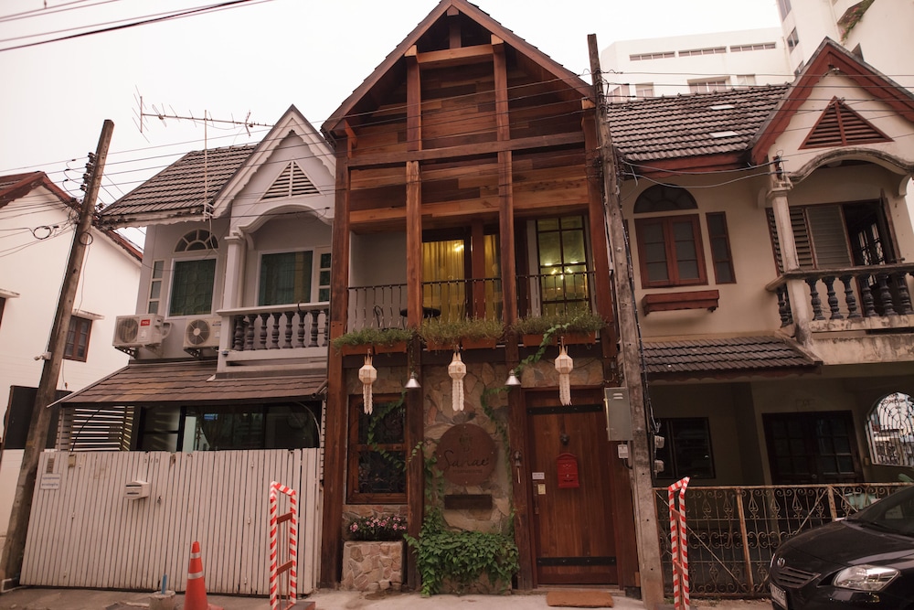 Sanae' Townhouse Chiang Mai