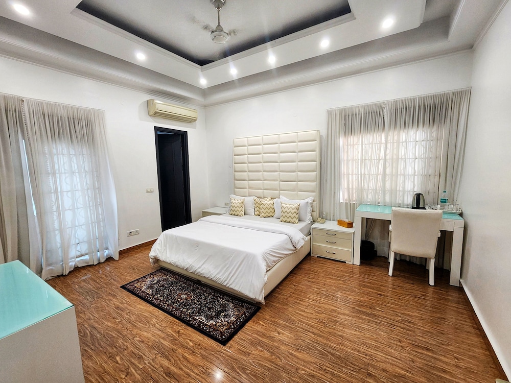 The G8 Noida