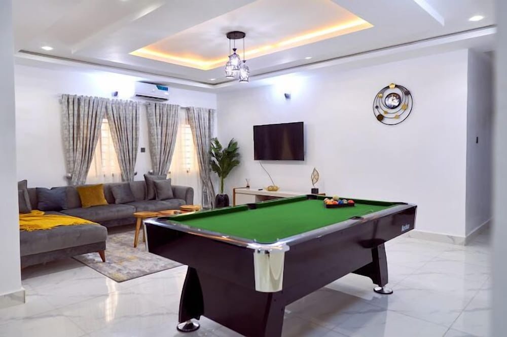 Lush Meadows Apartments