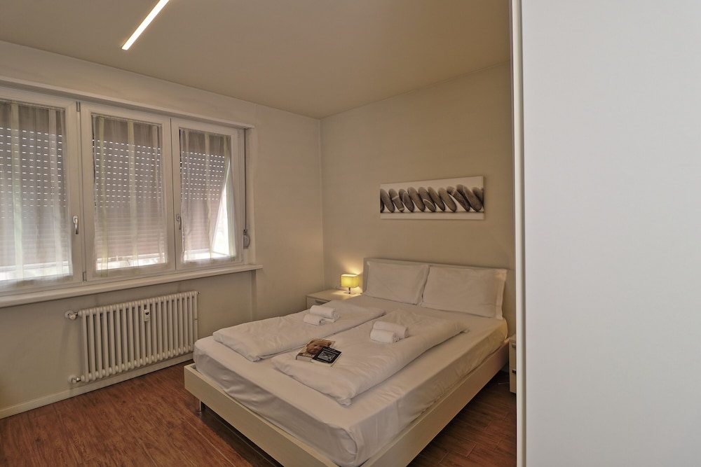 Appartamento Cavour view 2