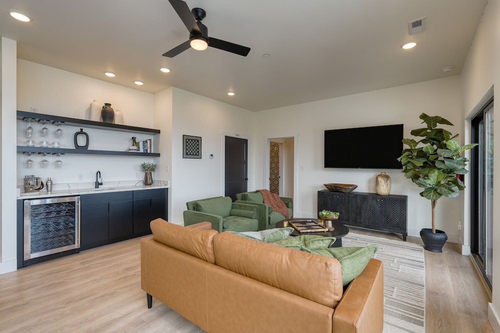 Whiskey Ridge - Avantstay Panoramic Views Infinity Pool Hot Tub Game Room