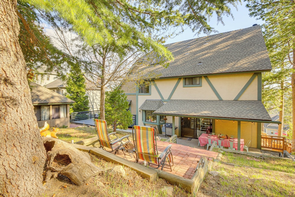 Partial Lake Arrowhead View: Cabin w/ Game Room!
