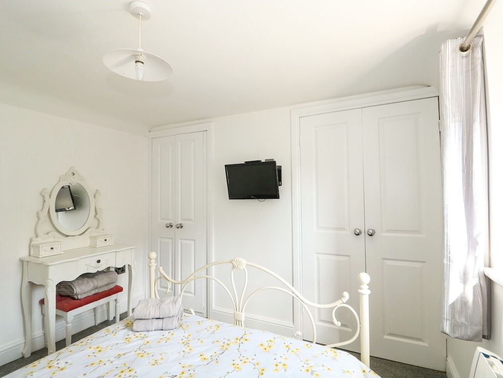 Chalk Cottage