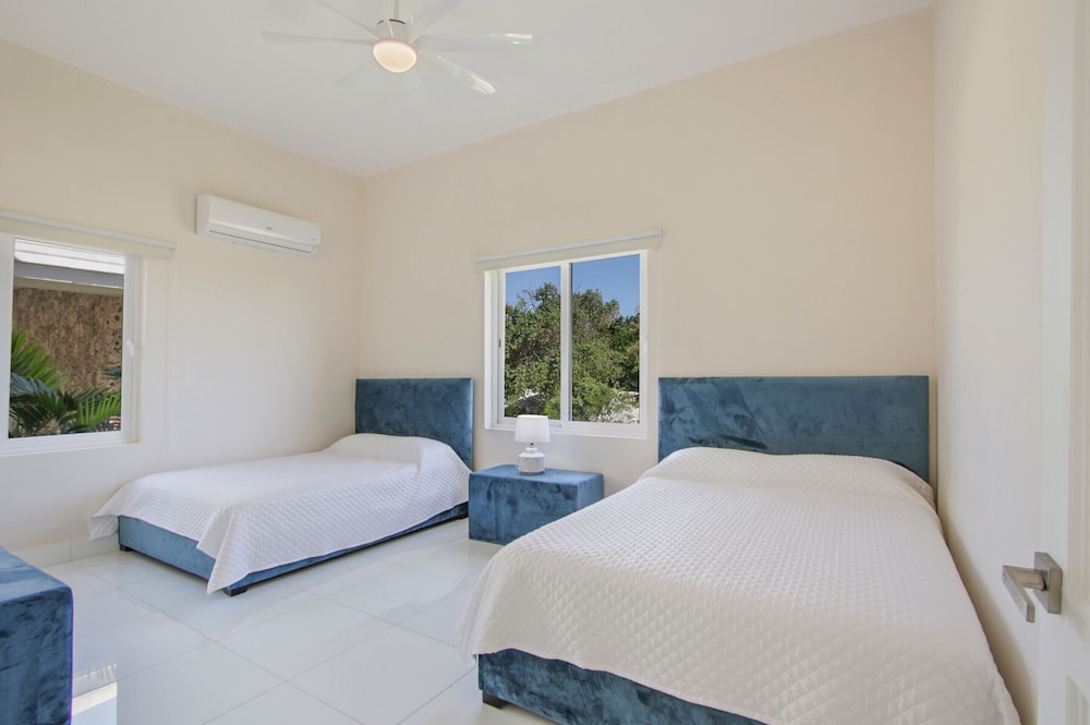 Stunning 6BR Villa With Ocean View in Cap Cana