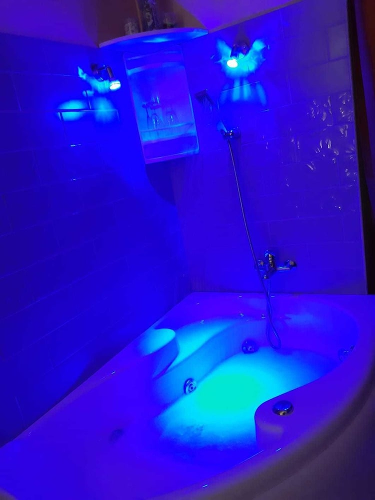 Modina Guest House