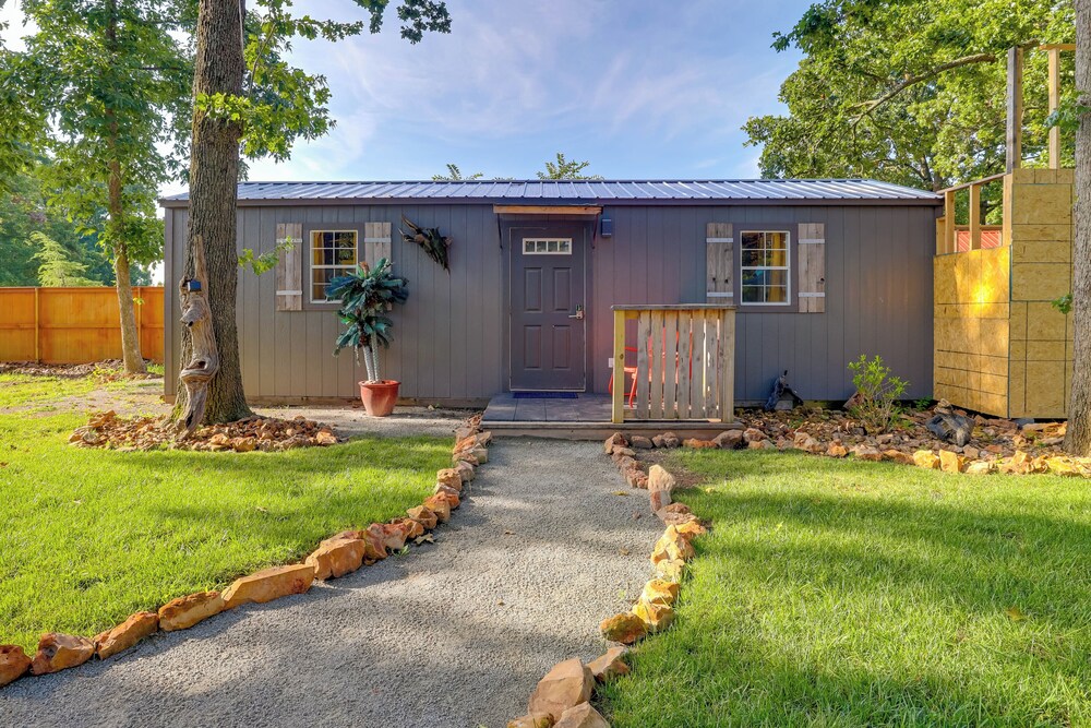 Pet-friendly Grand Lake Studio w/ Outdoor Space
