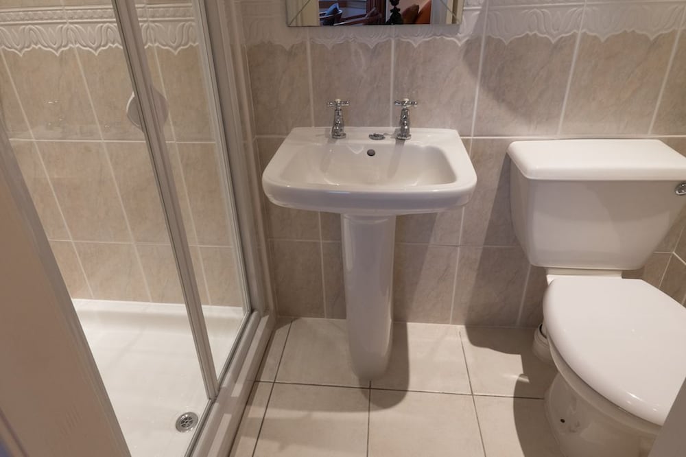 Cedars Guest House