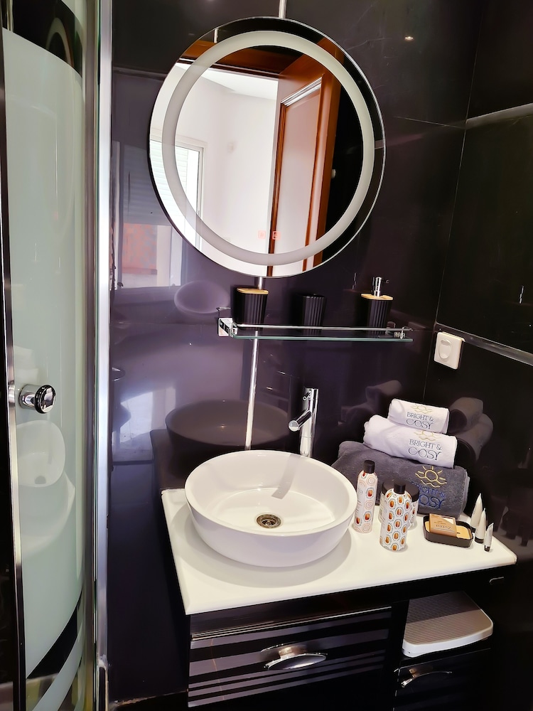 L'Orchidée - Luxury Suites