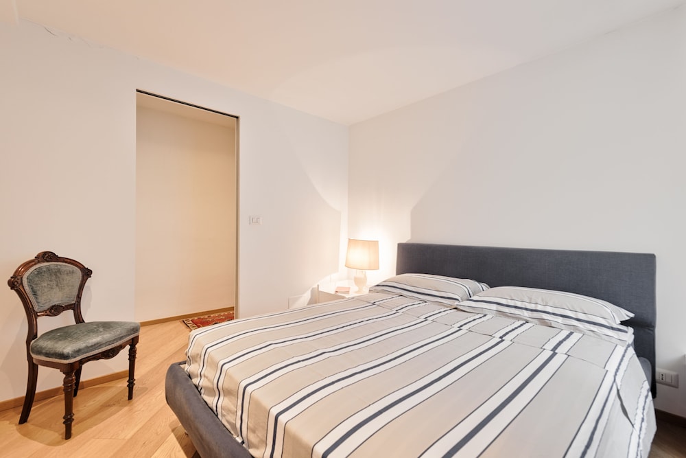 Piazza Savoia Stylish Flat view 2