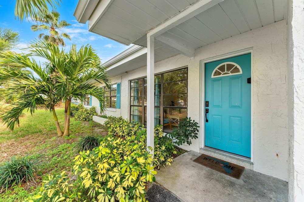112 Surf Drive