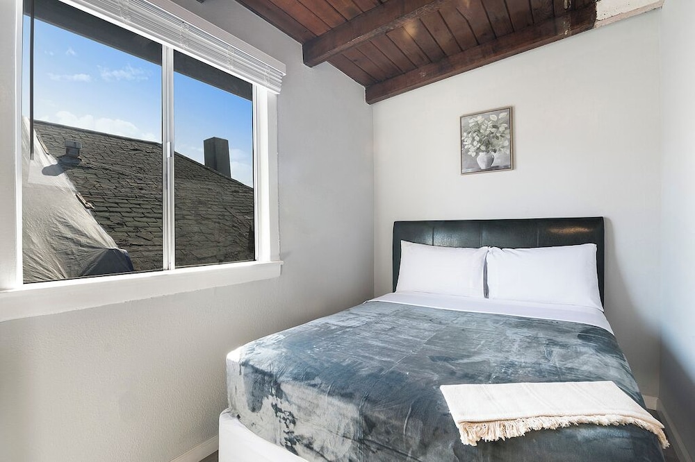 Casas On Cordova Street