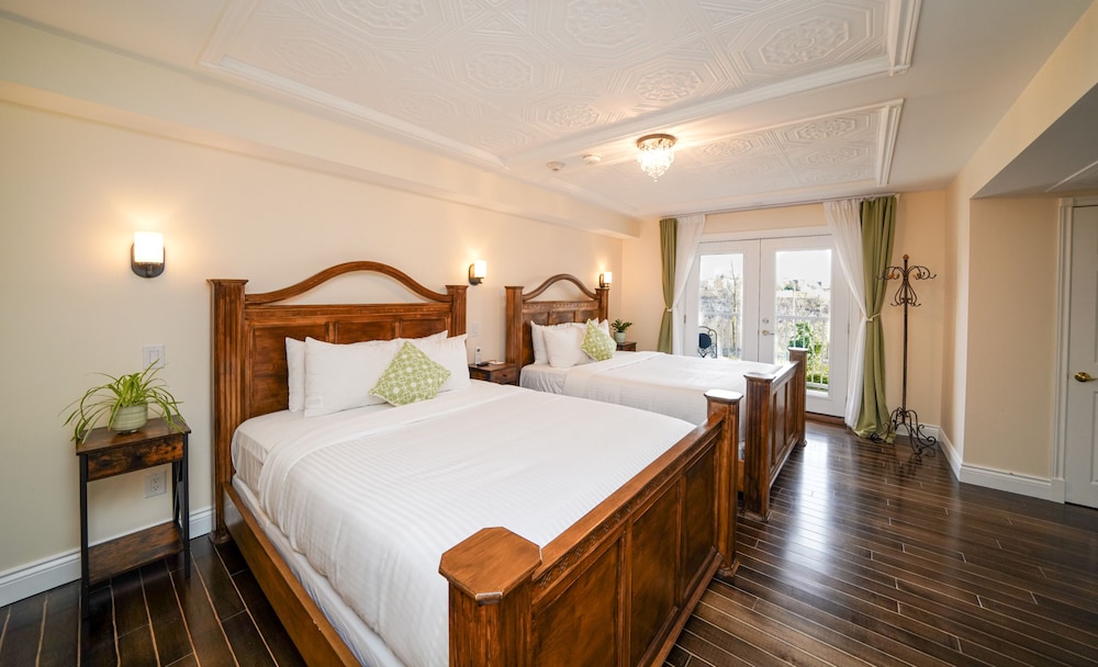 Niagara Grandview Boutique hotel