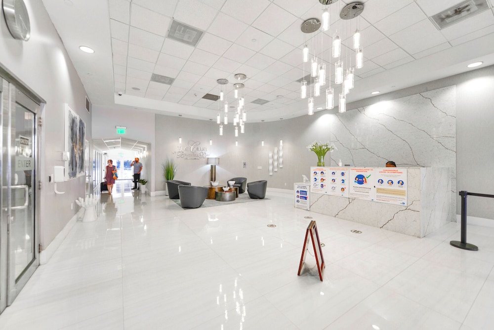 Stylish Apt in Prime Brickell Location