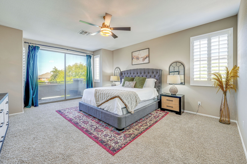 Family-friendly Retreat w/ Pool - Near Westgate!
