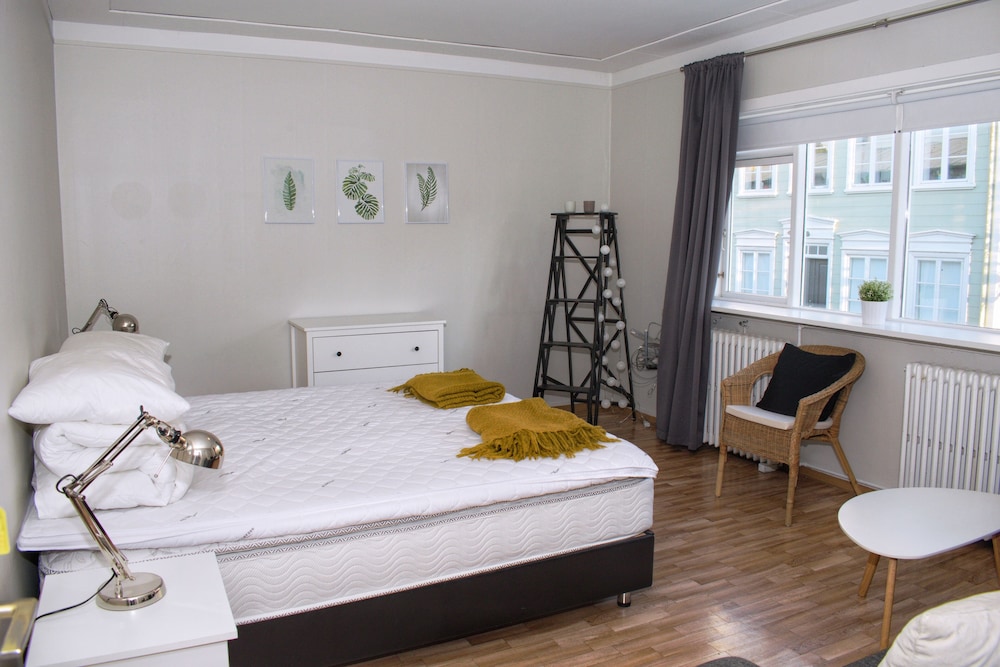 Reykjavík Rainbow Guesthouse