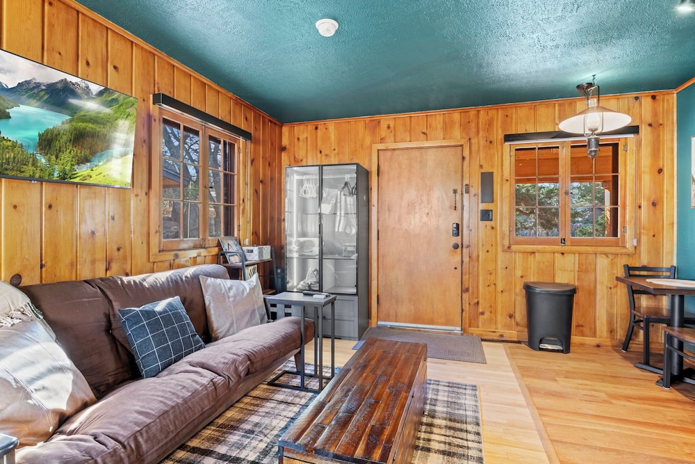 Timber Lodge Cabins 27