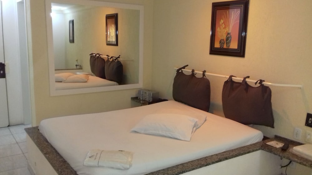 Motel dos Arcos