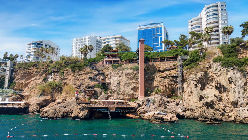 Oz Hotels Antalya Resort & Spa Yetişkin +16 - Image 153