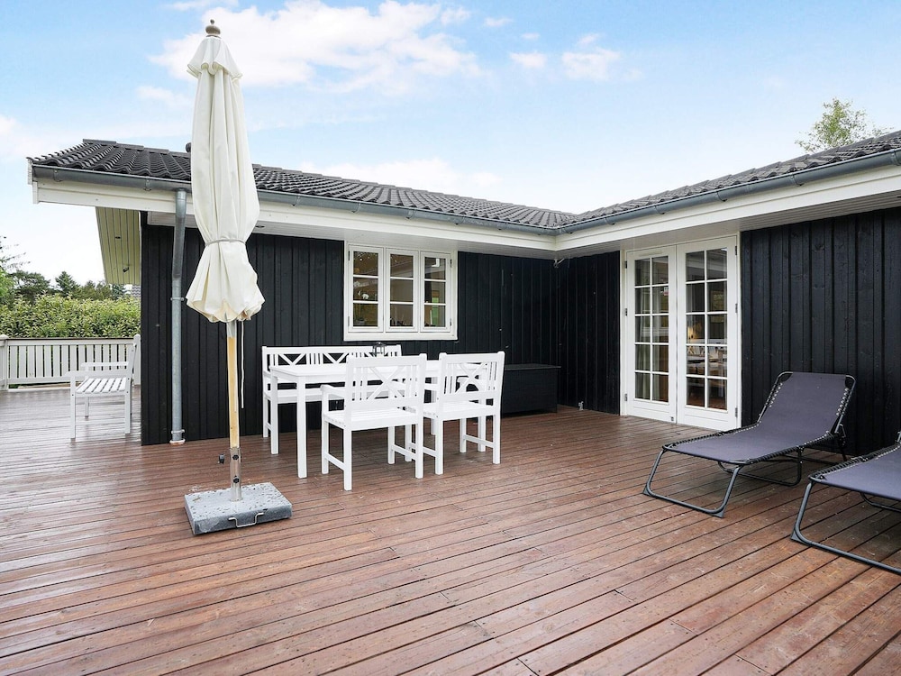 4 Star Holiday Home in Gilleleje view 4
