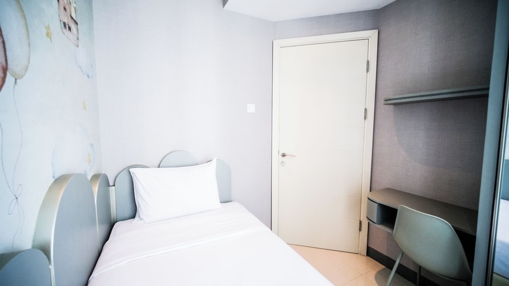 Simple And Homey 2Br At Benson Supermall Mansion Apartment