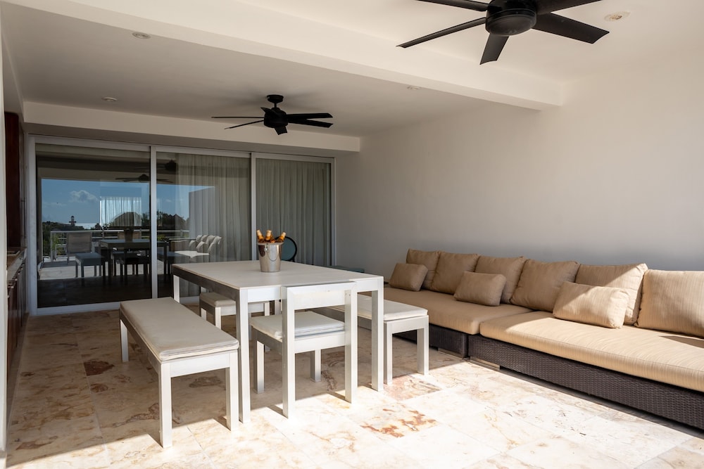 Magia Playa Penthouse 2d 3 Bedroom Condo