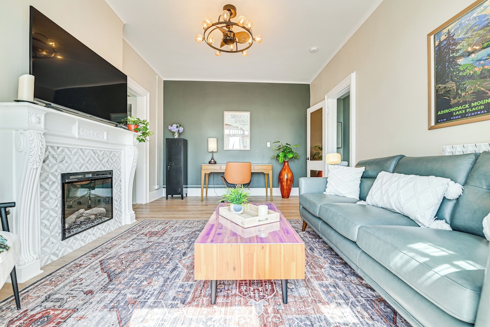 Albany Vacation Rental w/ State Capitol Views! view 2