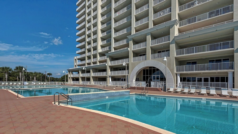 Prime Gulf View Condo Near top Attractions, Dining, & Beach Fun!