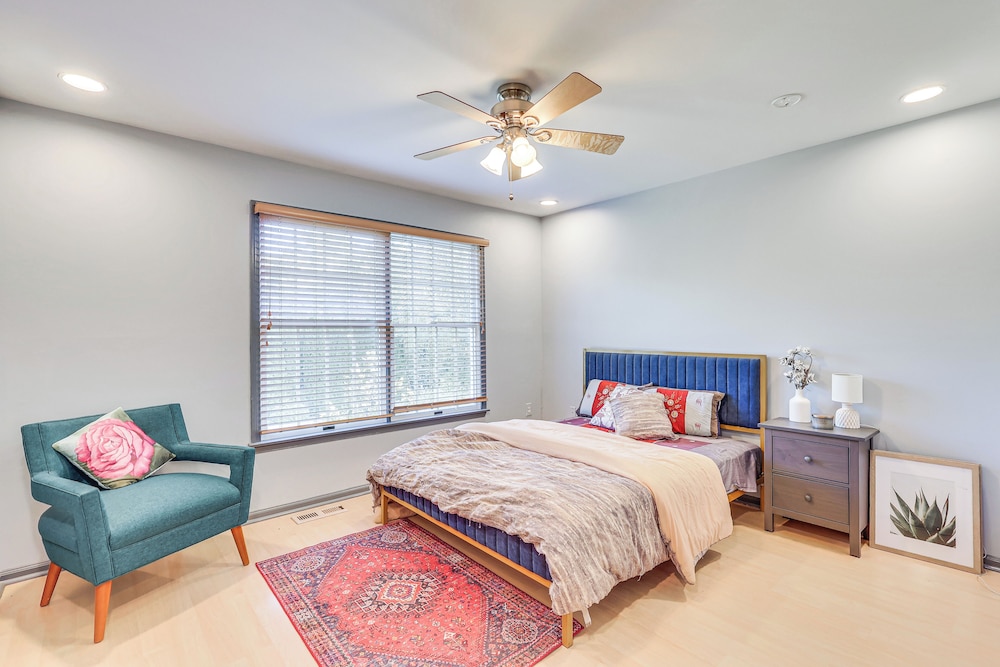 Hot Tub & Pool: Family Home 5 Mi to Princeton!