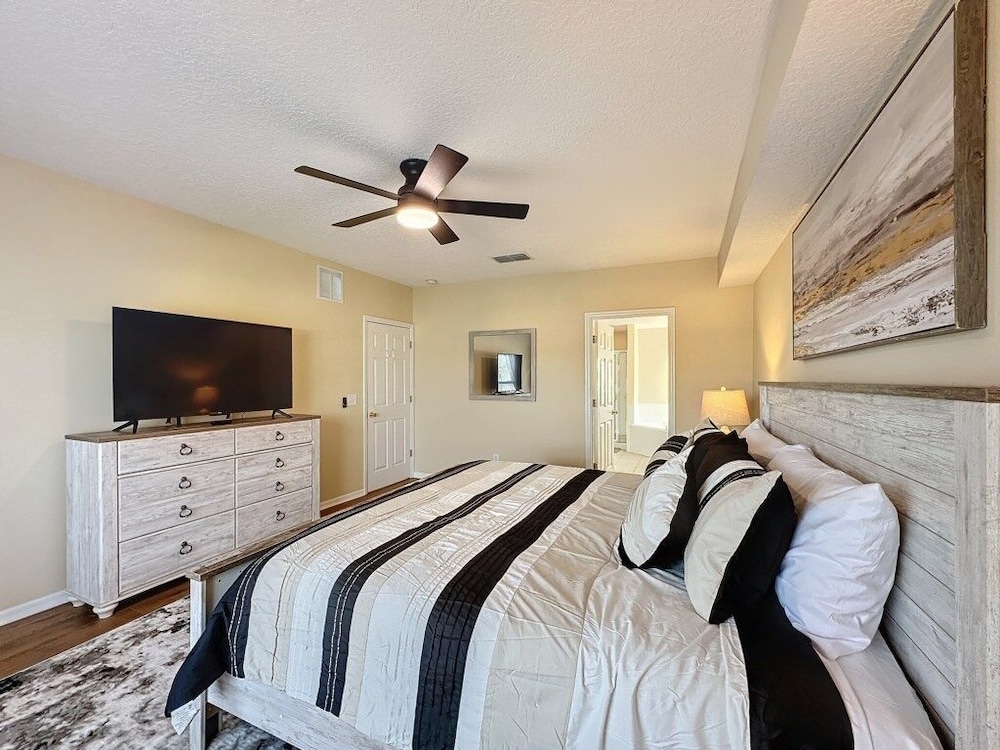 Emerald Island Four Bed Pool Home Close To Disney 4 Bedroom Villa