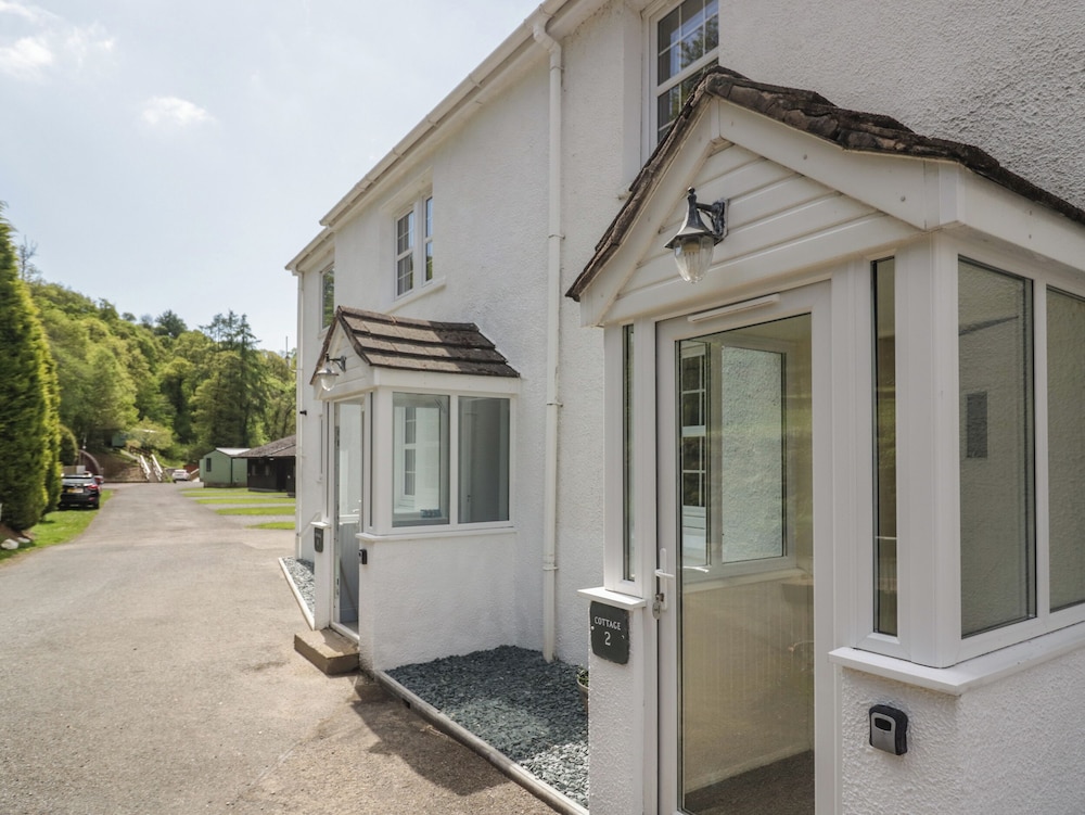 Garden Cottage No 2