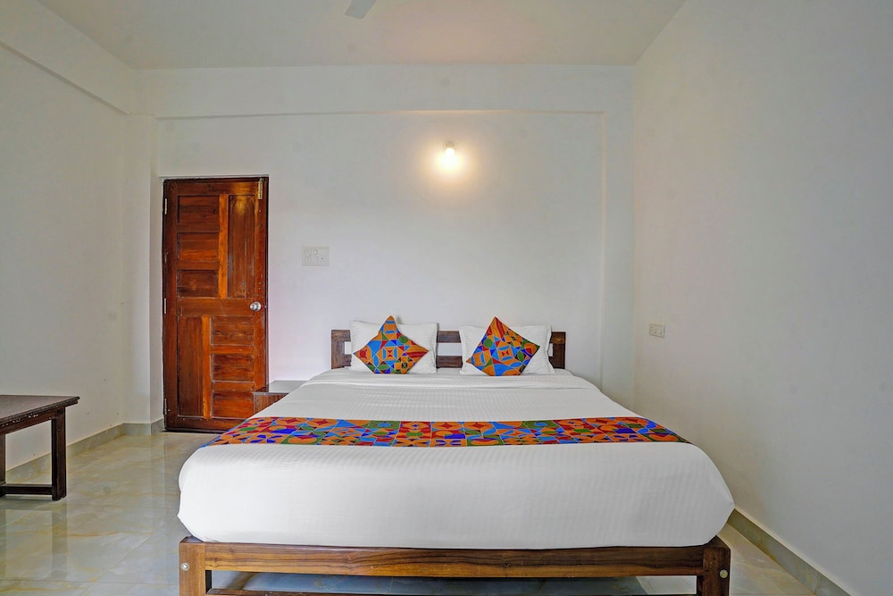 Fabhotel The Ashvem Horizon