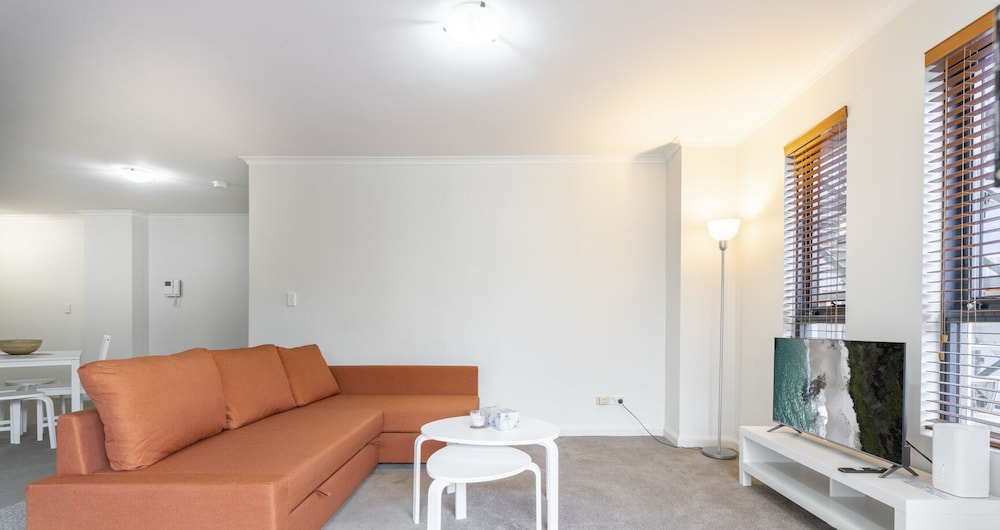 Kozyguru | Redfern | Cozy Apt Near Train Station