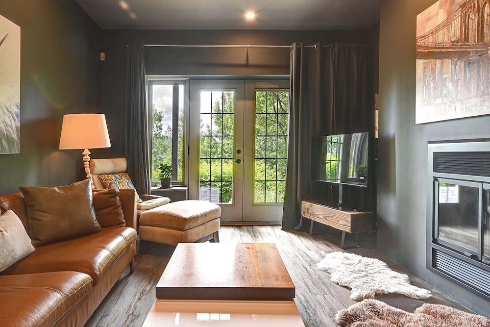 120 Algonquin Unit 7