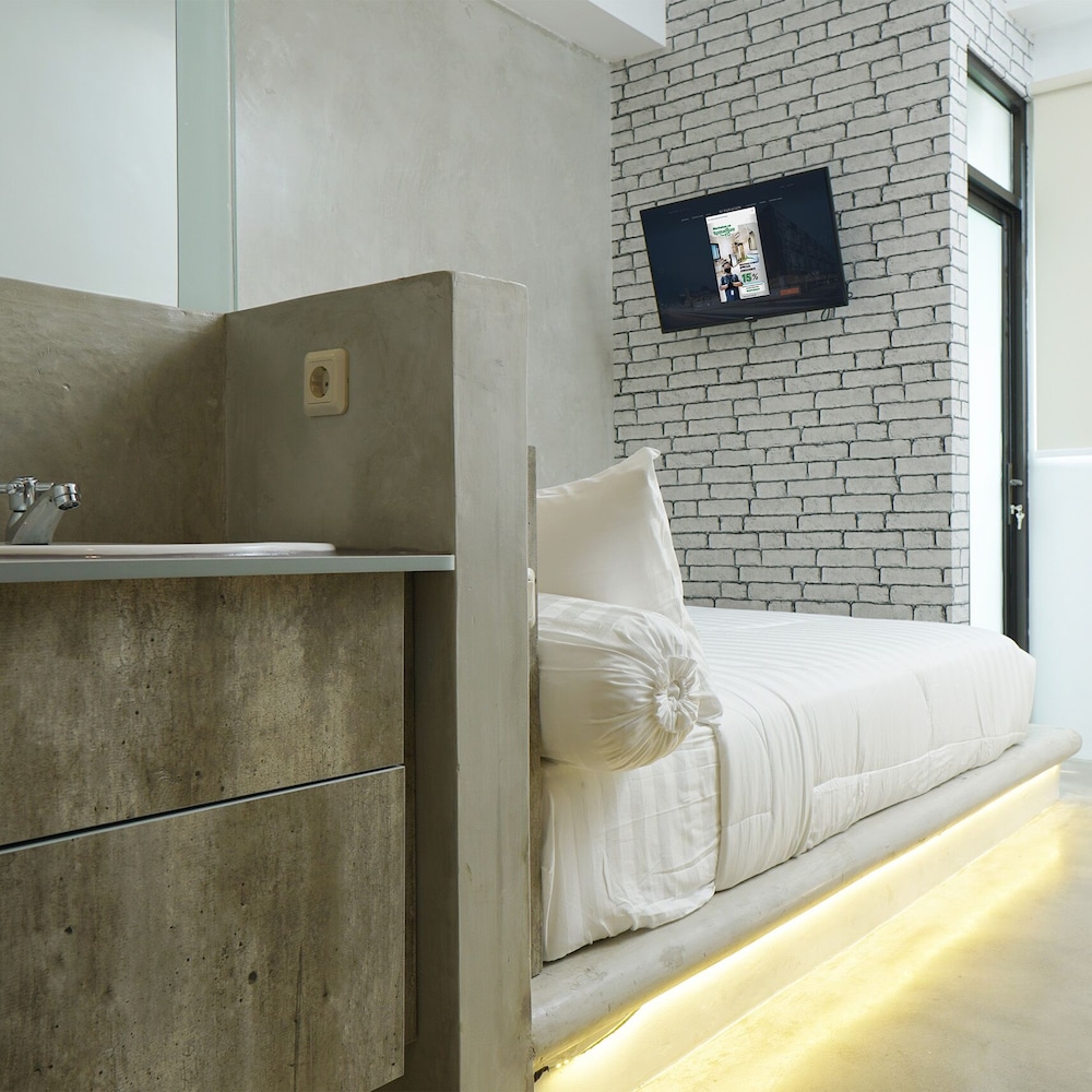 DParagon Matraman view 5