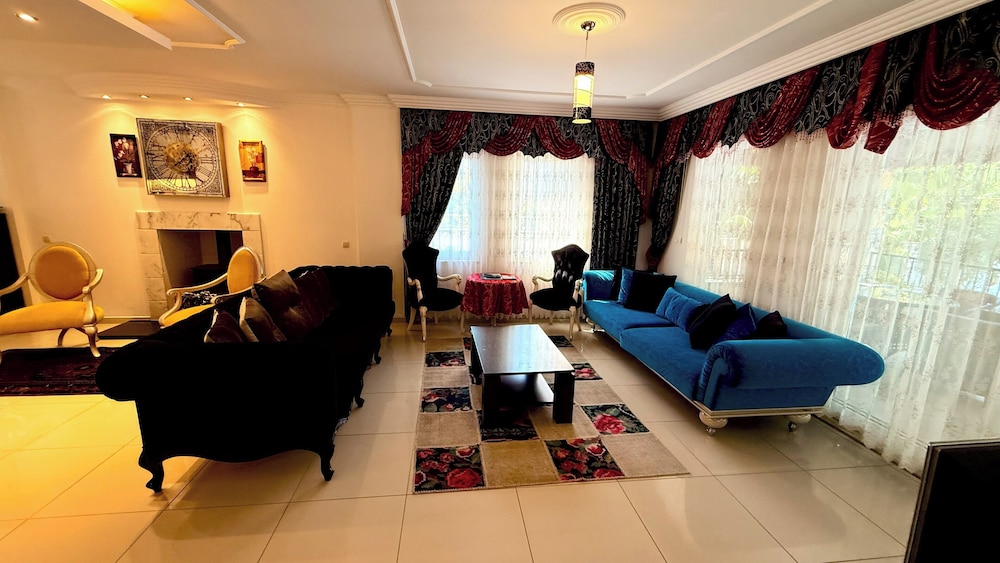 Villa Zuhal Dalyan 5 Bedrooms