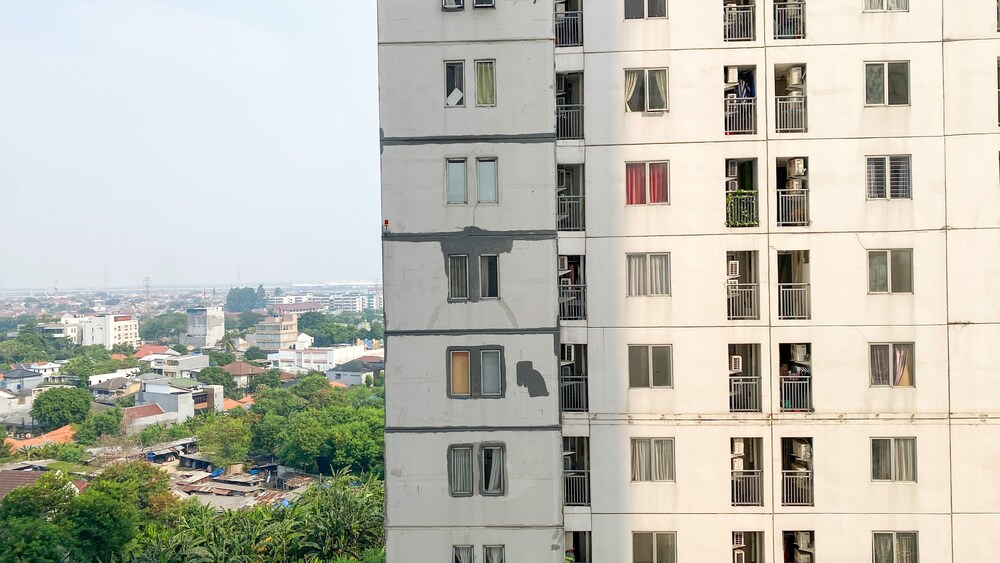 Best Deal And Comfort 2Br Bassura City Apartment - Property Image 1