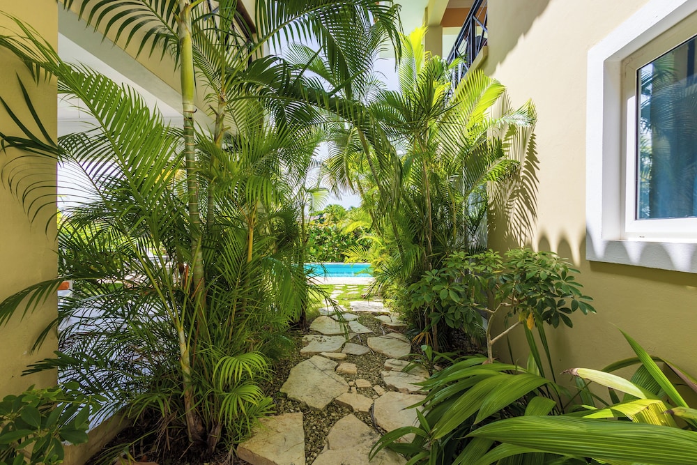 Family Elite Golf Vacations in Cocotal