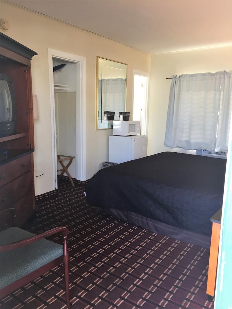 Vacation Inn Motel - In Fort Lauderdale (Poinciana Park)