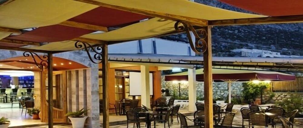 Philoxenia Hotel