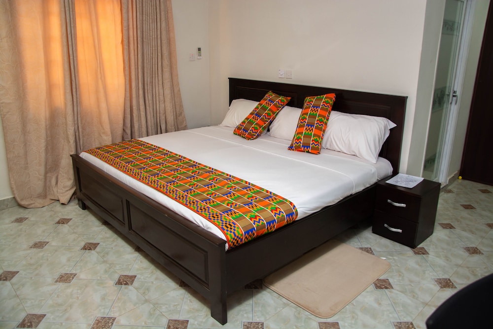Osdala Lodge view 2