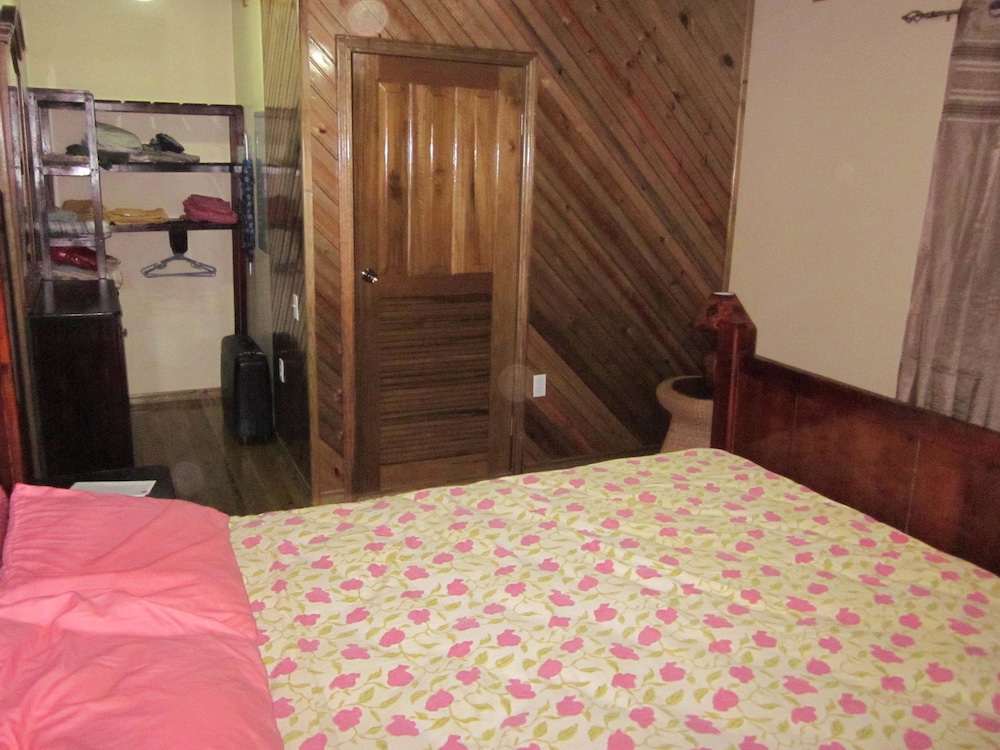 La Mayur cottage view 5