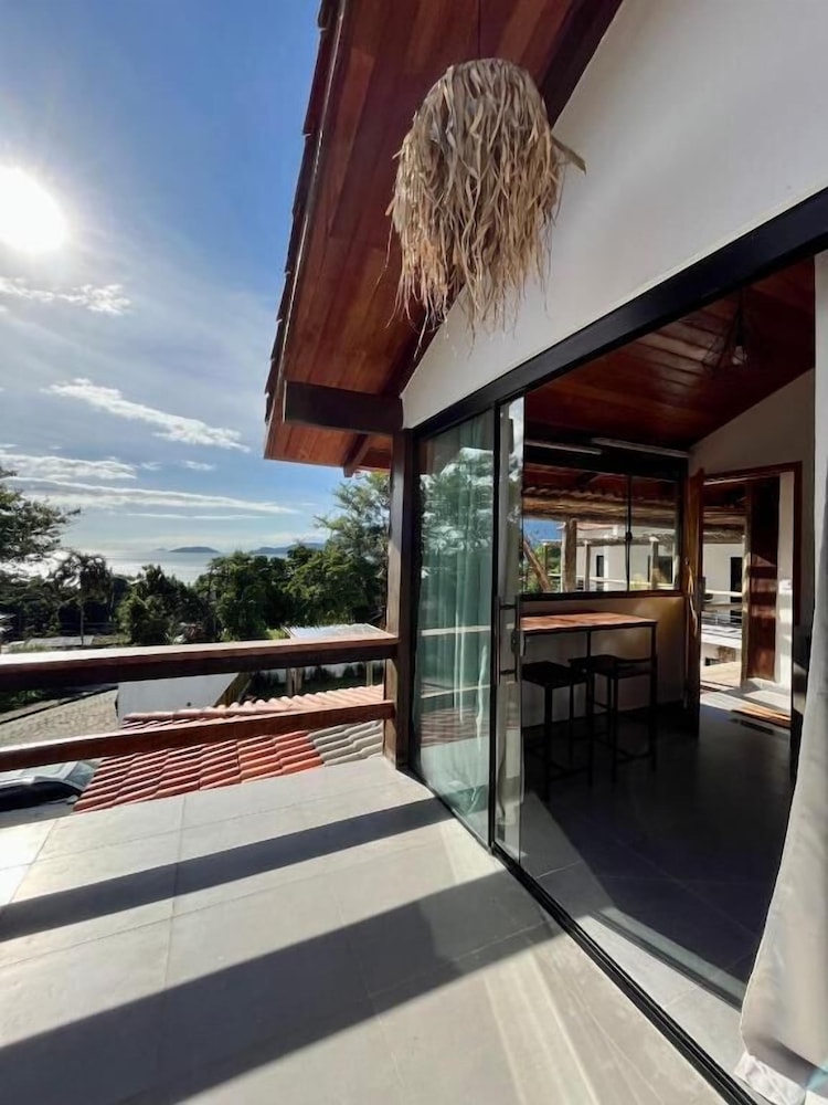 Santomar Guest House