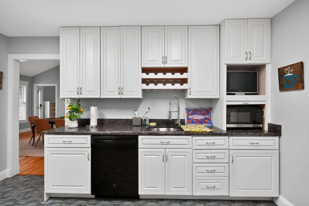 Waterfront Kent Island Retreat 5BR Sleeps 12 Near Weddings Annapolis