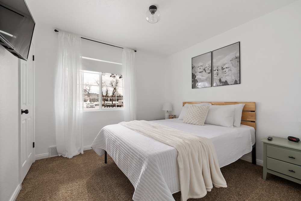 Rapid City Vacation Homes view 4