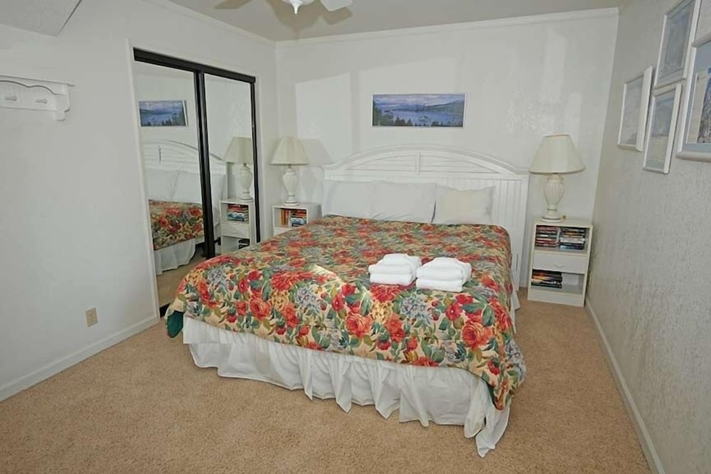 4192 Saddle Road 5 Bedroom Home by RedAwning